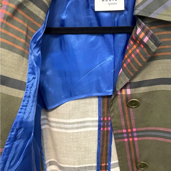 Never worn Akris Plaid Jacket Size 4 - Picture 6 of 9